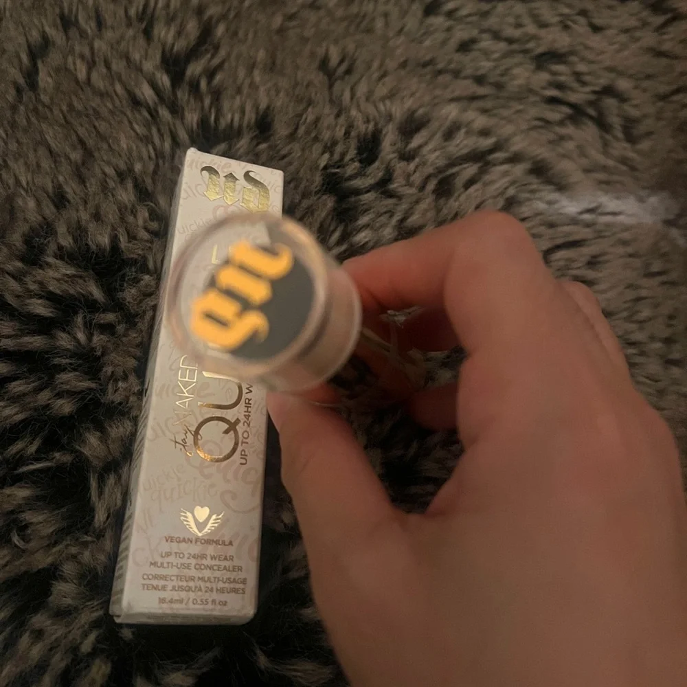 URBAN DECAY ~ STAY NAKED QUICKIE UP TO 24 HR CONCEALER ~ 50WO MEDIUM WARM ORANGE